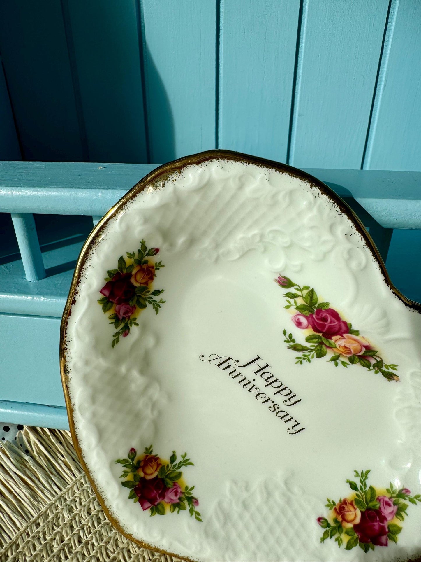 Vintage Royal Albert "Old Country Roses" Heart Shaped Dish, Happy Anniversary, Bone China, Heartfelt Anniversary Gift, Red Roses, England