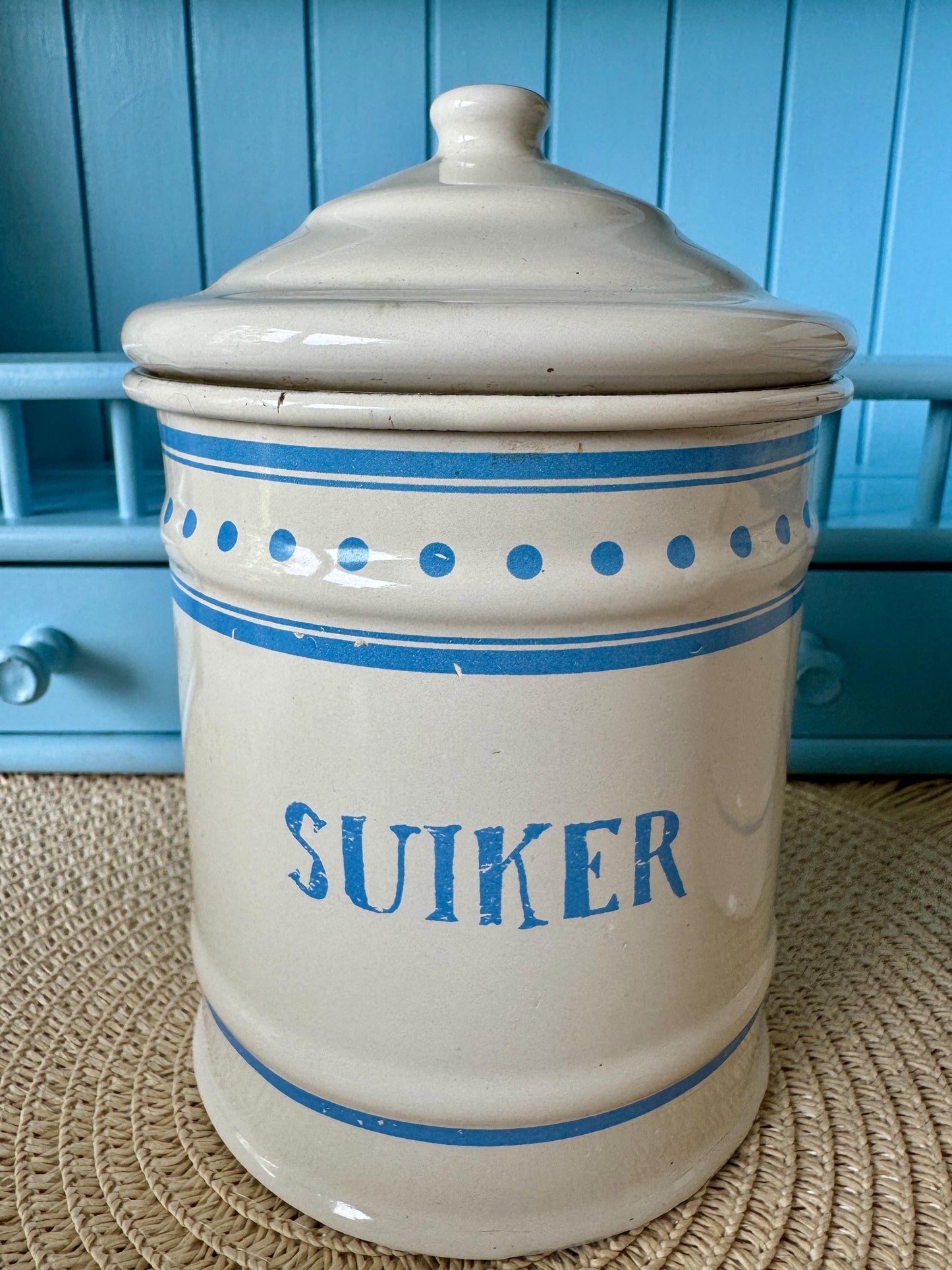 Rare Vintage Hard to Find and Very Collectible Dutch Enamel Canisters Set – Koffie Suiker Thee – 1960s Retro Storage Jars, Baby Blue & White
