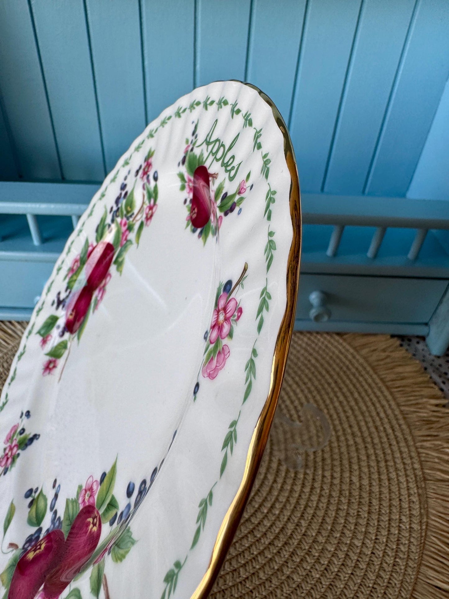 Vintage Royal Albert "Covent Garden" Cake Plates in Grapefruit, Peaches, Grapes, Damsons, Pears, Apples, Cake Plate 16cm,Bone China, England