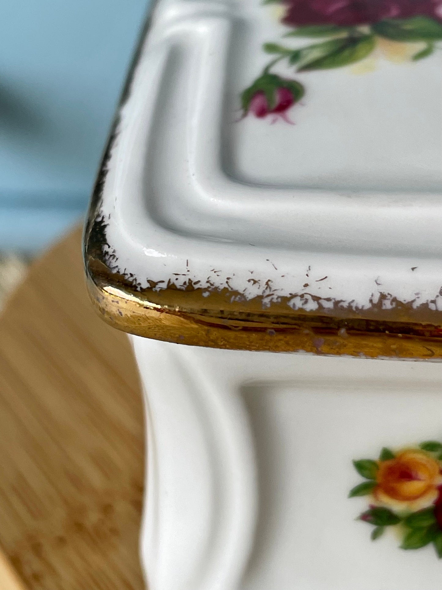 Vintage Royal Albert "Old Country Roses" Trinket Dish With Lid, First Edition, Fine Bone China, Previously Loved Vintage, Perfect Gift Mom