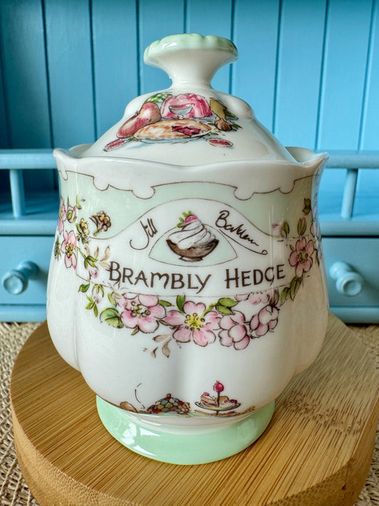 Rare Hard 2 Find Vintage Royal Doulton 'Tea Service' Jam Jar, *Chip in Lid* Marmelade Jar, Brambly Hedge, Jill Barklem, Mice Decor England