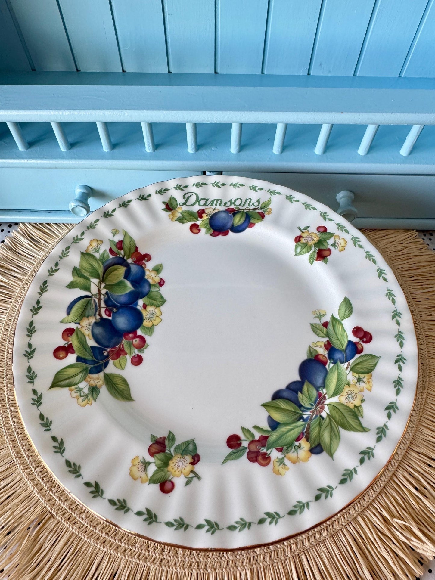 Vintage Royal Albert "Covent Garden" Lunch Plates in Grapefruit, Gooseberries, Damsons, Apples, Breakfast Plate 20,5cm, Bone China, England