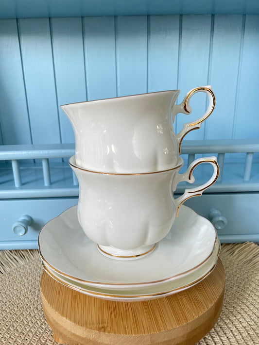 Exquisite Cambridge Garden Crisp White Teacup & Saucer, Golden Rims, Vintage Fine Bone China, Perfect White and Gold Decor, Made in England