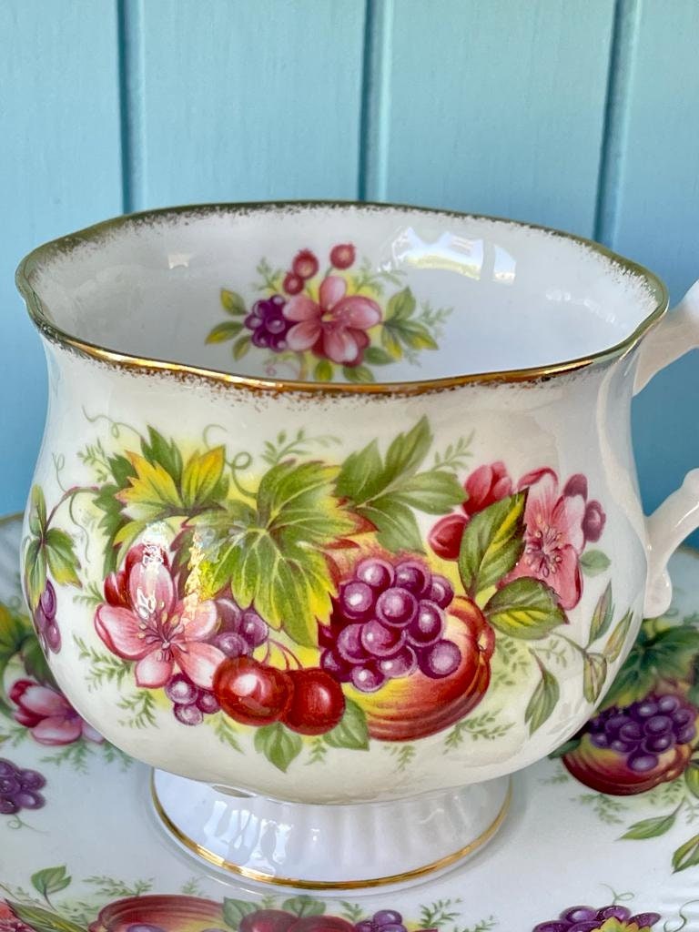 Vintage Royal Queens Fine Bone China Fruit Inspired Teacup And Saucer, Pear, Grapes, Perfect Gold, Queens Fine Bone China Made in England