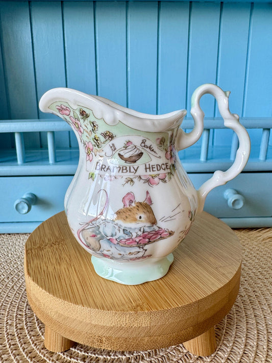 Hard to Find Vintage Royal Doulton 'Tea Service' Creamer, Milk Jug, Brambly Hedge Gift Collection, Jill Barklem 1985, Mice Decor, England