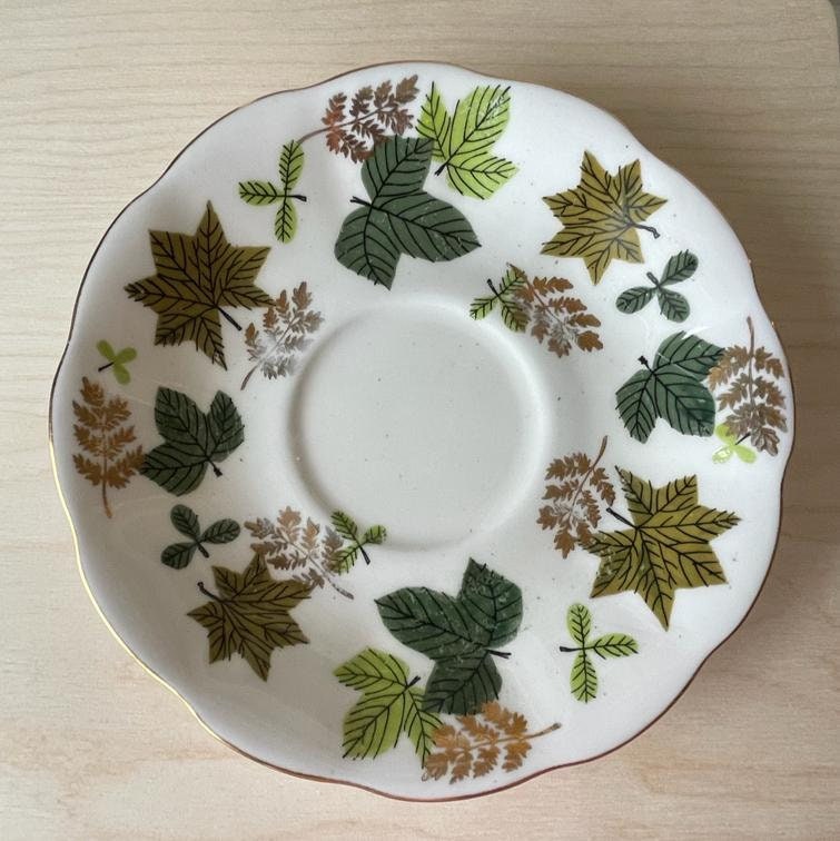 Vintage Royal Albert "Green Leaf" Male Sized Tea Set