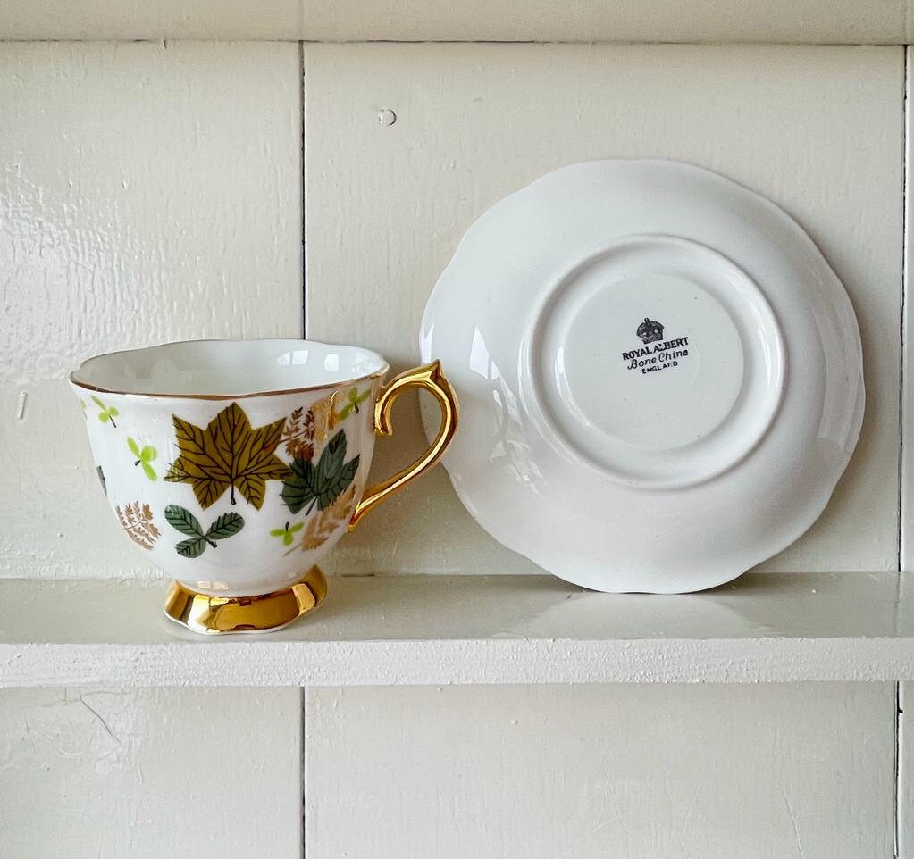 Vintage Royal Albert "Green Leaf" Male Sized Tea Set