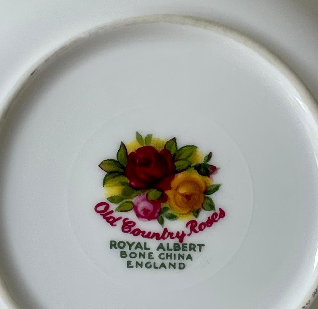Vintage Royal Albert Old Country Roses Tea Tip