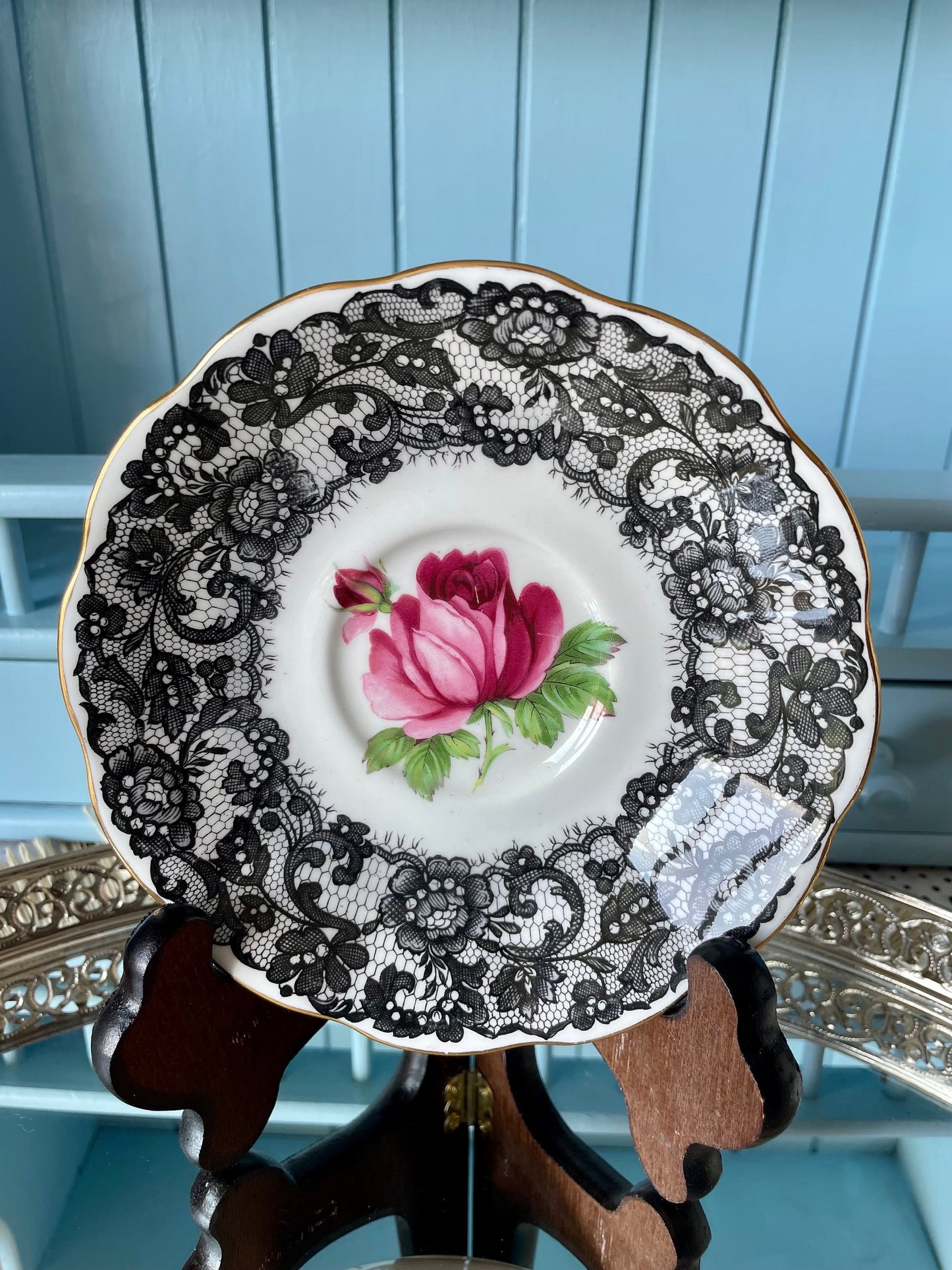 Beautiful "Señorita" Royal Albert Gentleman Sized Tea Cup &