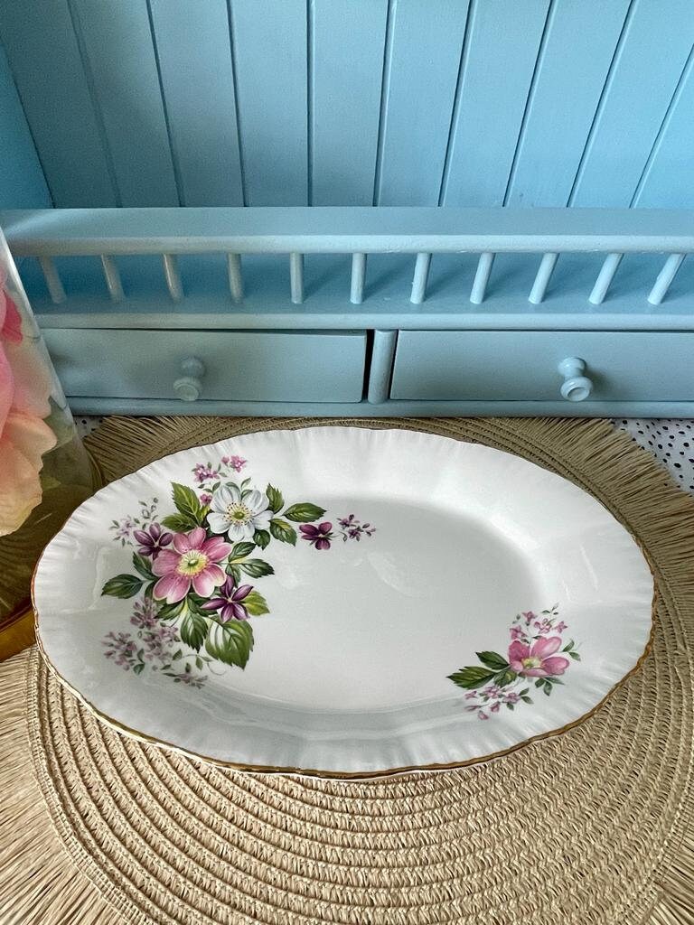 Super Cute Vintage 'Paragon' Flower Festival 3 Piece Creamer