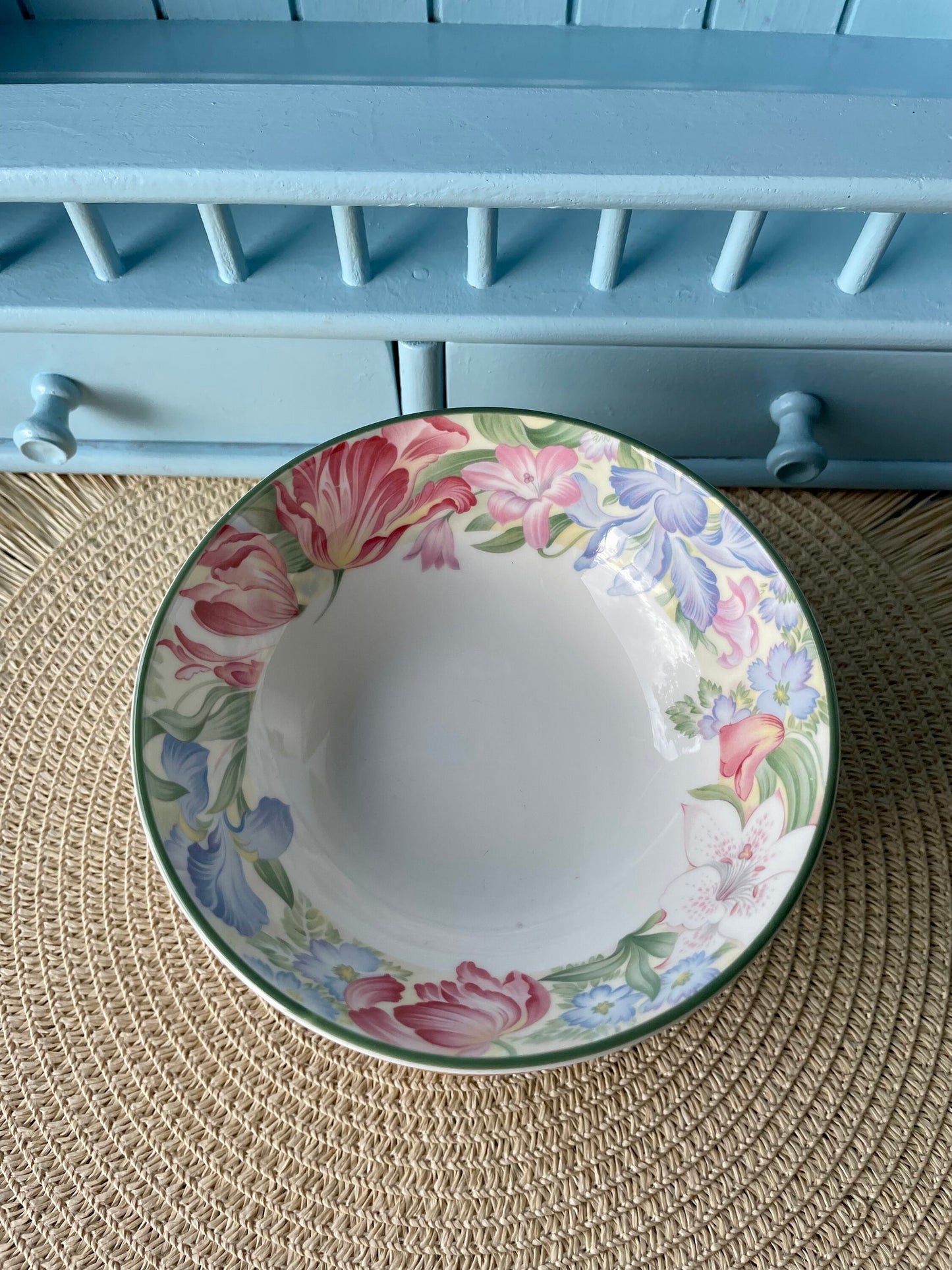 Vintage Royal Albert "Fonteyn" Fine Bone China Compote Dish
