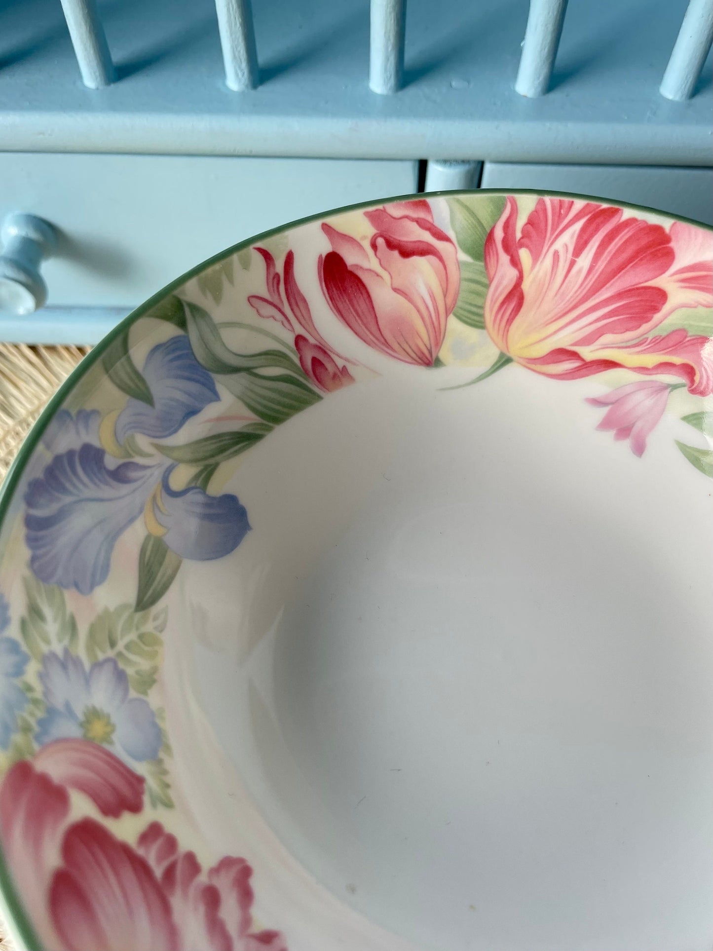 Vintage Royal Albert "Fonteyn" Fine Bone China Compote Dish