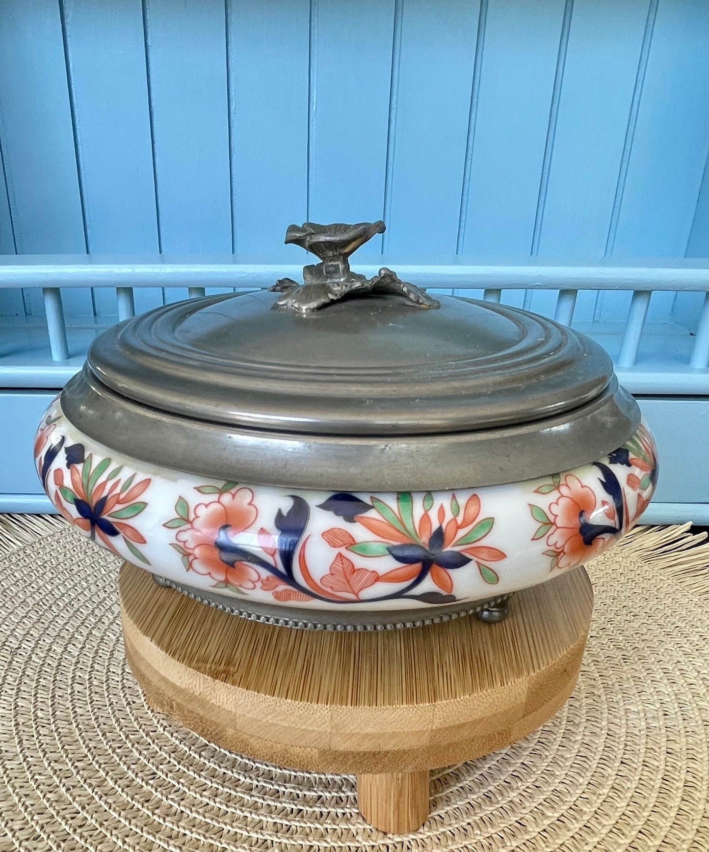 Beautiful Vintage Porcelain Bowl With Tin Lid & Rose