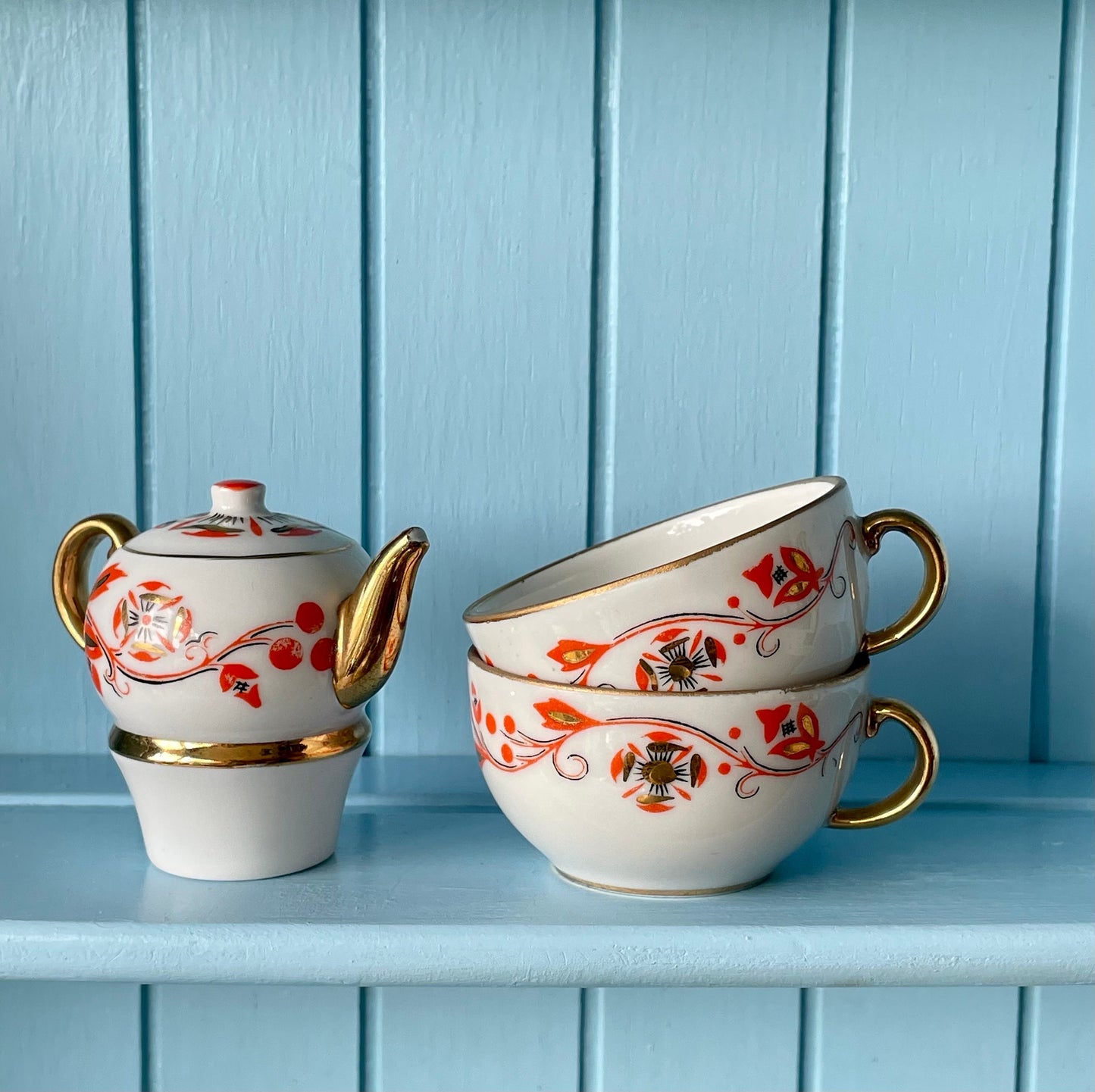 Rare Find Lomonosov Samovar, two cups