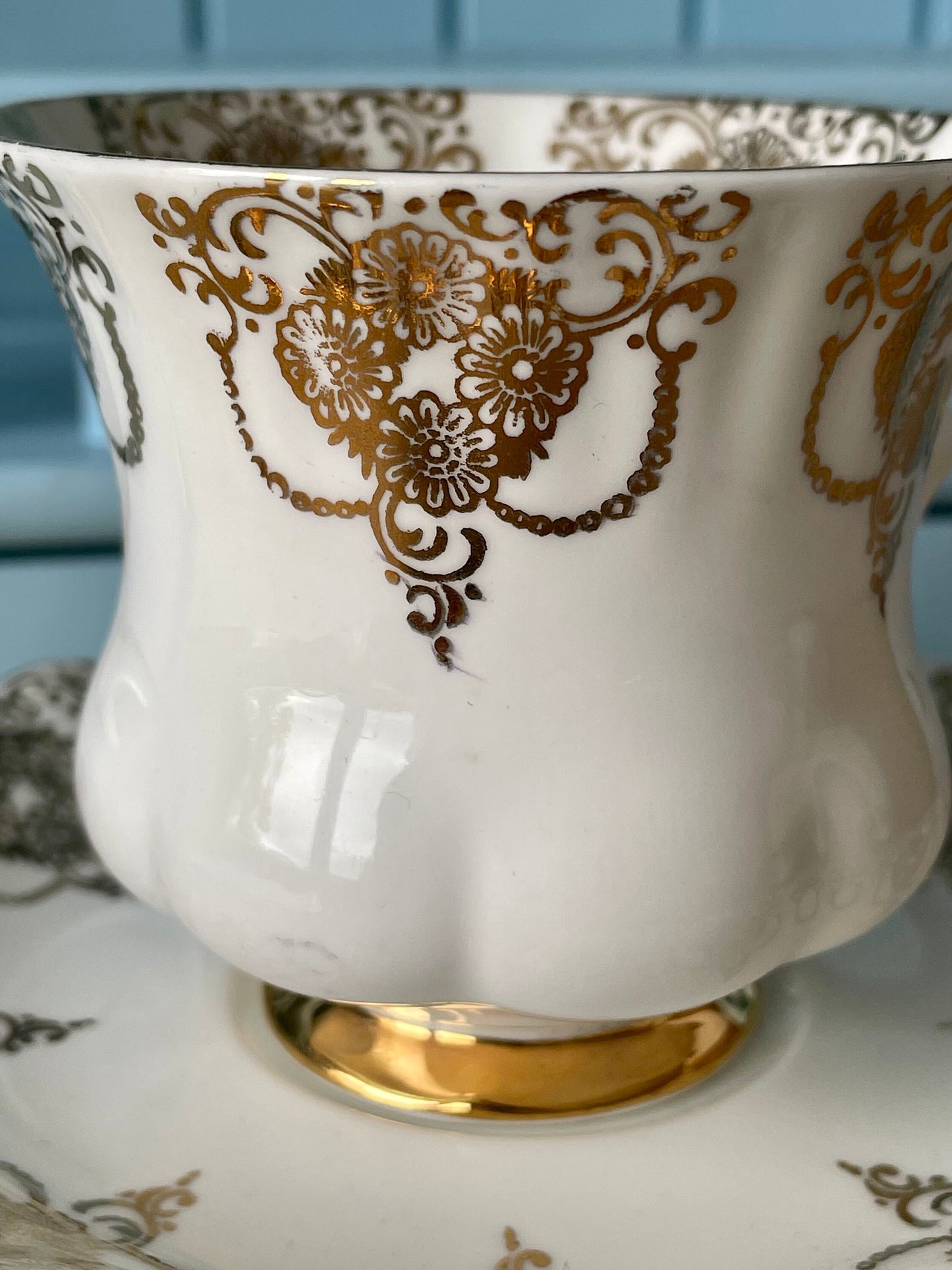 Vintage Elegance in Gold Royal Albert