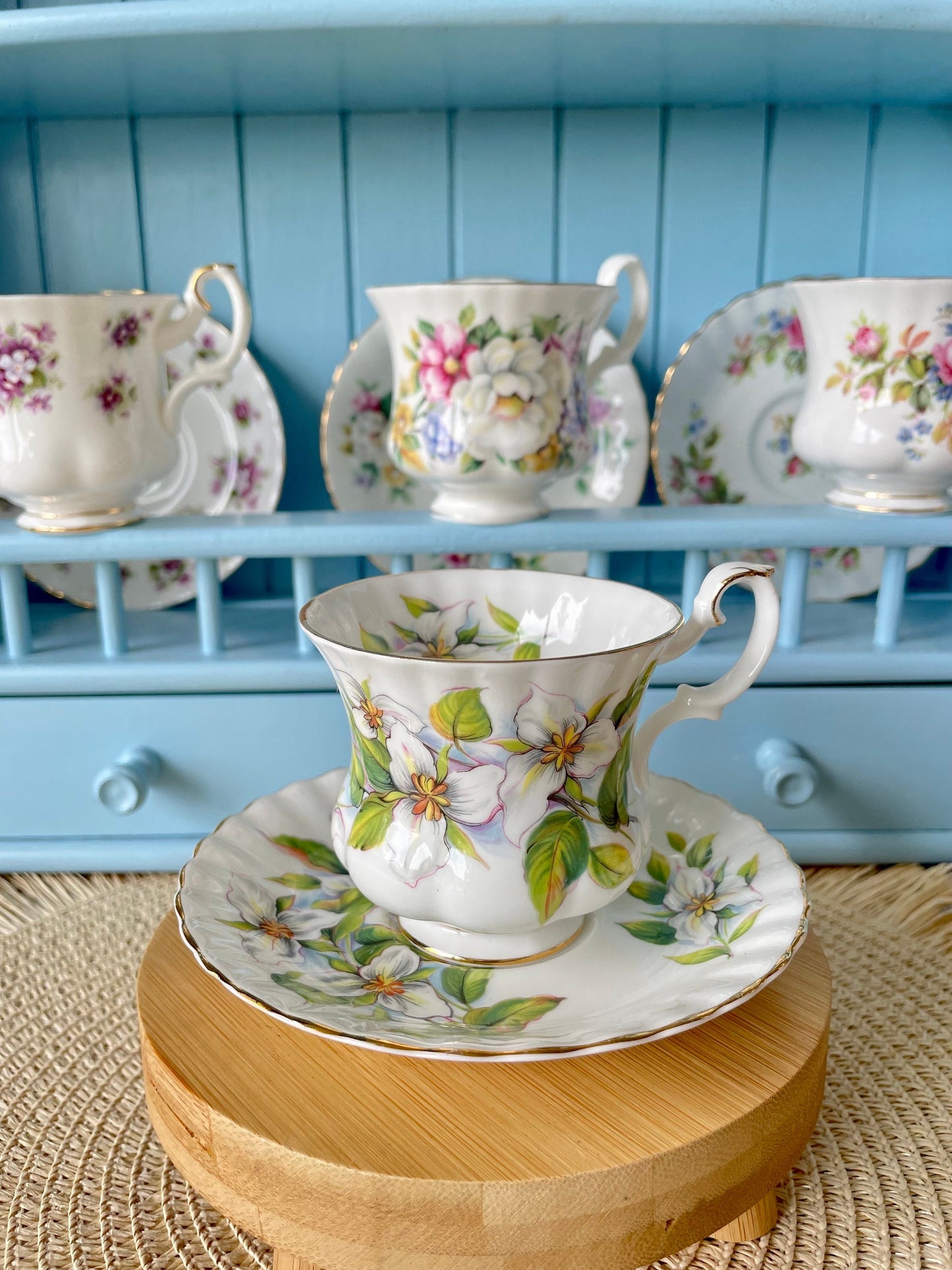 Vintage Royal Albert White Trillium Demitasse CoffeeCup & Sa