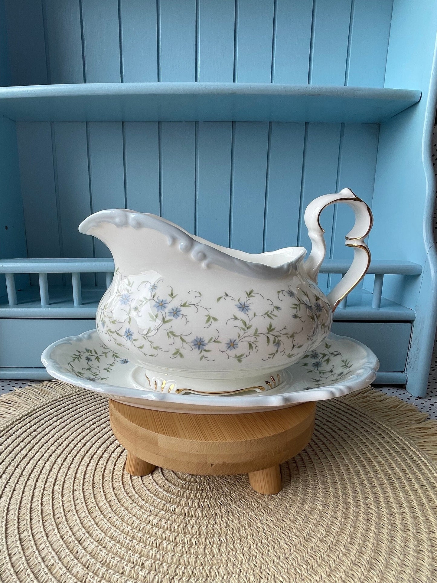 Pretty Vintage Royal Albert "Caroline" Gravy Dish with Tray