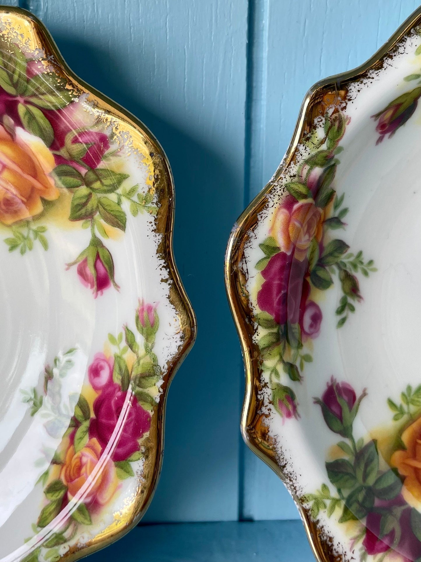 Vintage Royal Albert Old Country Roses Set of 3 Petit Four Dishes