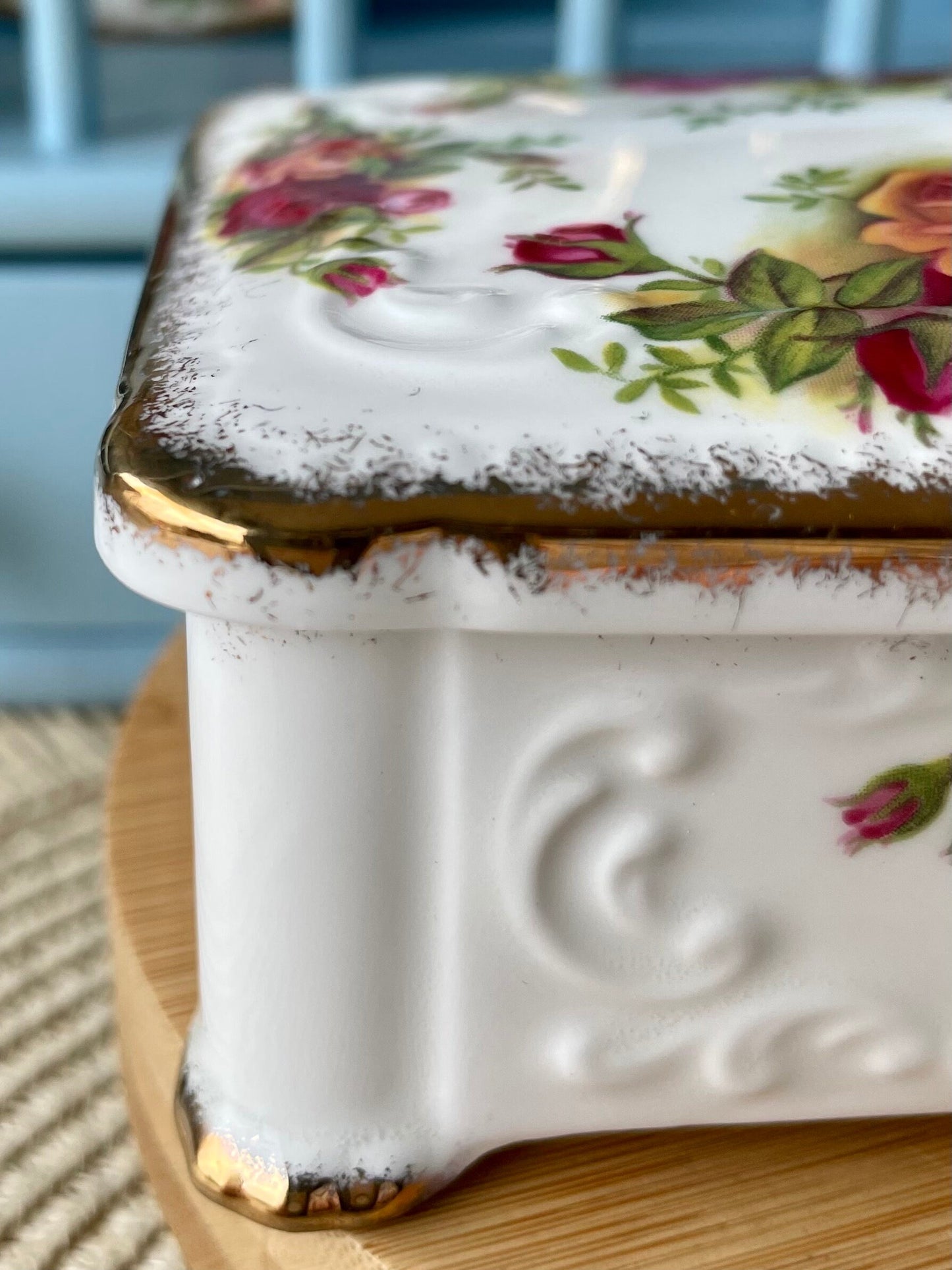 Vintage Royal Albert "Old Country Roses" Trinket Dish With L