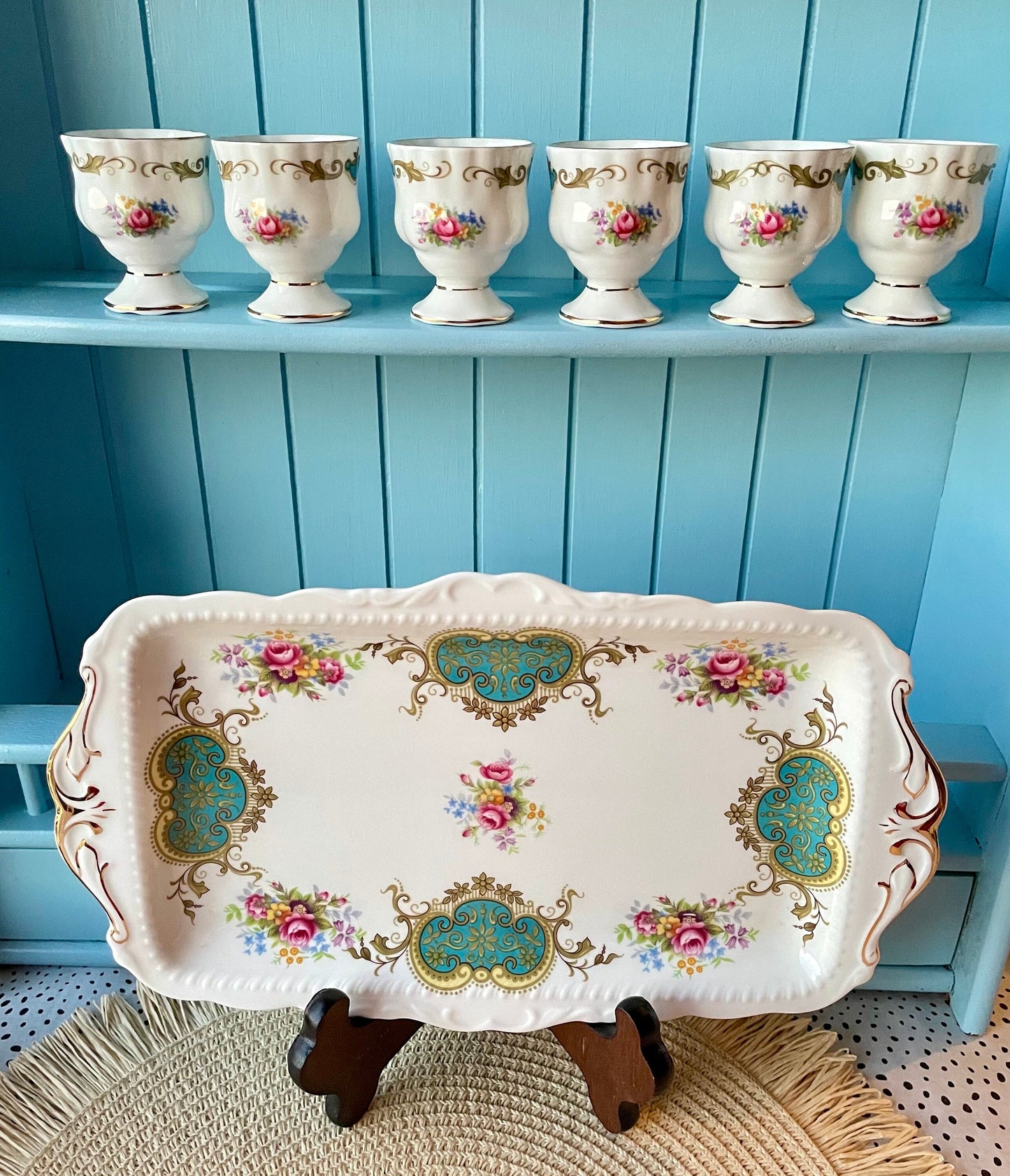 Hard to Find Vintage Royal Albert "Berkeley" Set of 6 Egg Cu