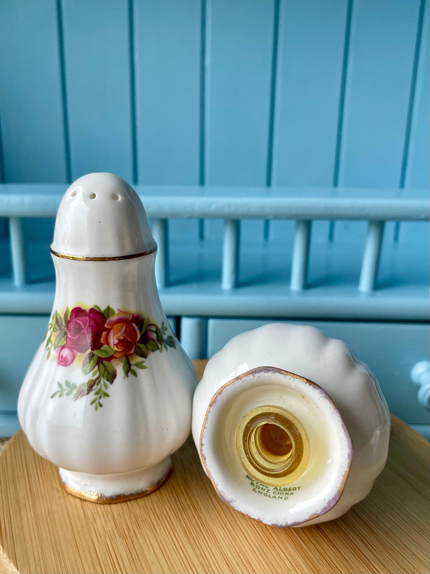 Vintage 1960's Royal Albert "Old Country Roses" Salt & Peppe