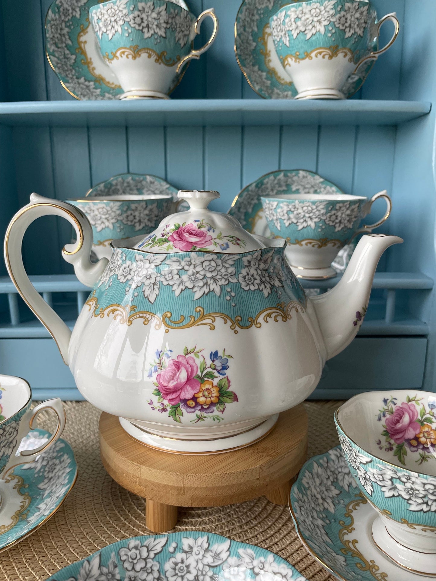 Very Rare and Hard To Find Vintage Royal Albert Enchantment