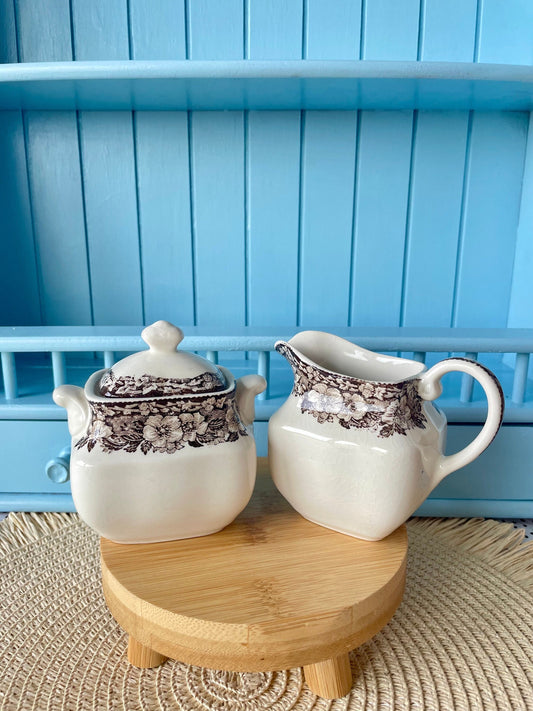 Vintage Enoch Wedgwood Tunstall "Malverne" Sugar Jar