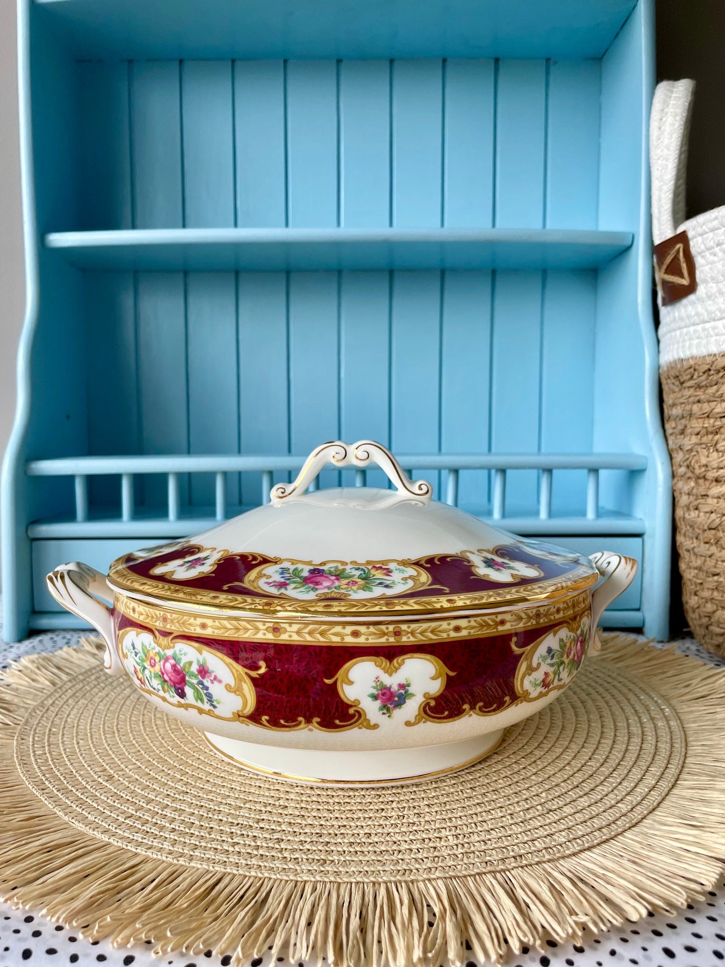 Pretty Hard To Find Lady Hamilton Covered Dish