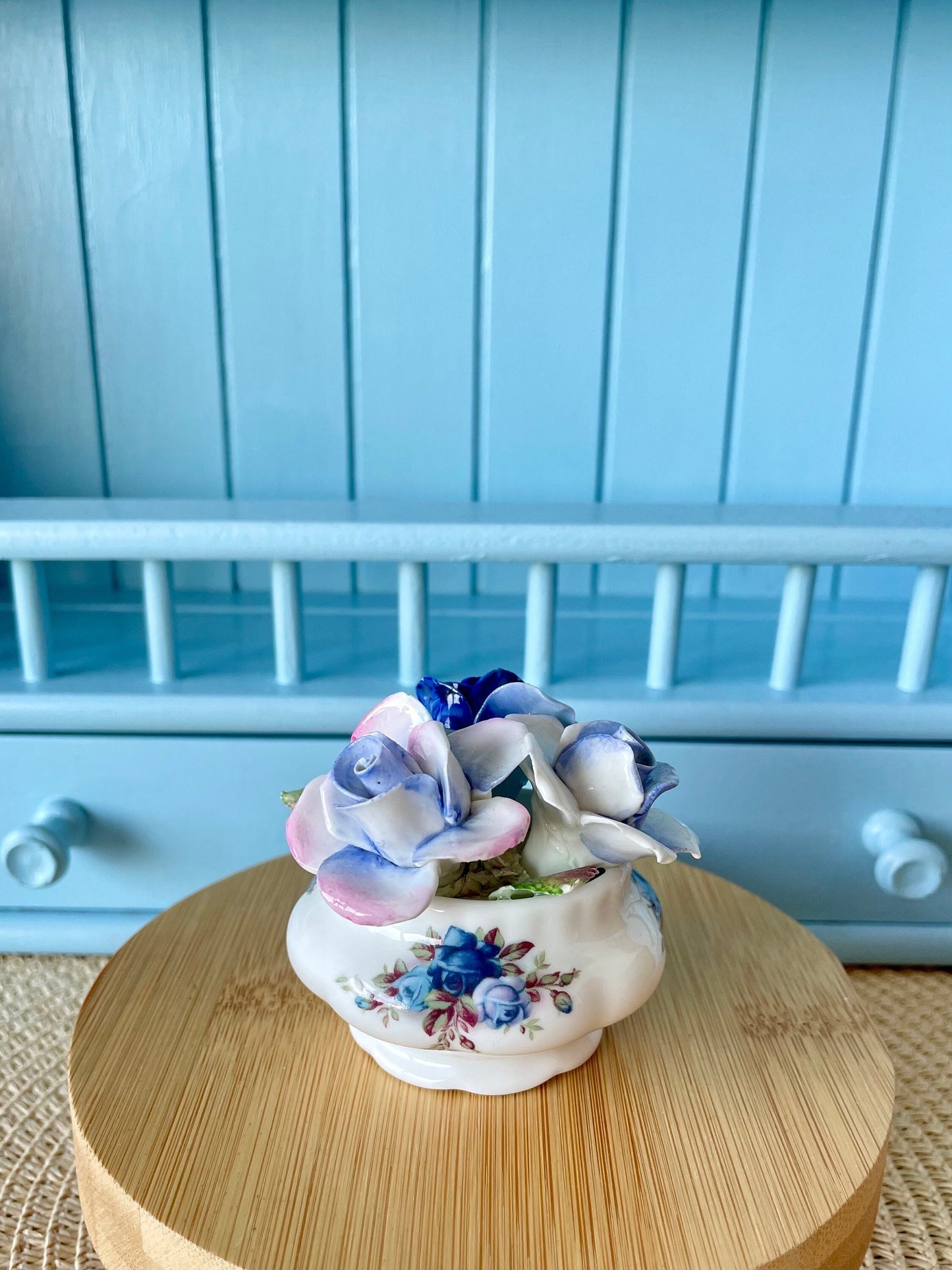 Rare Royal Albert Moonlight Rose Porcelain Flower Bouquet |