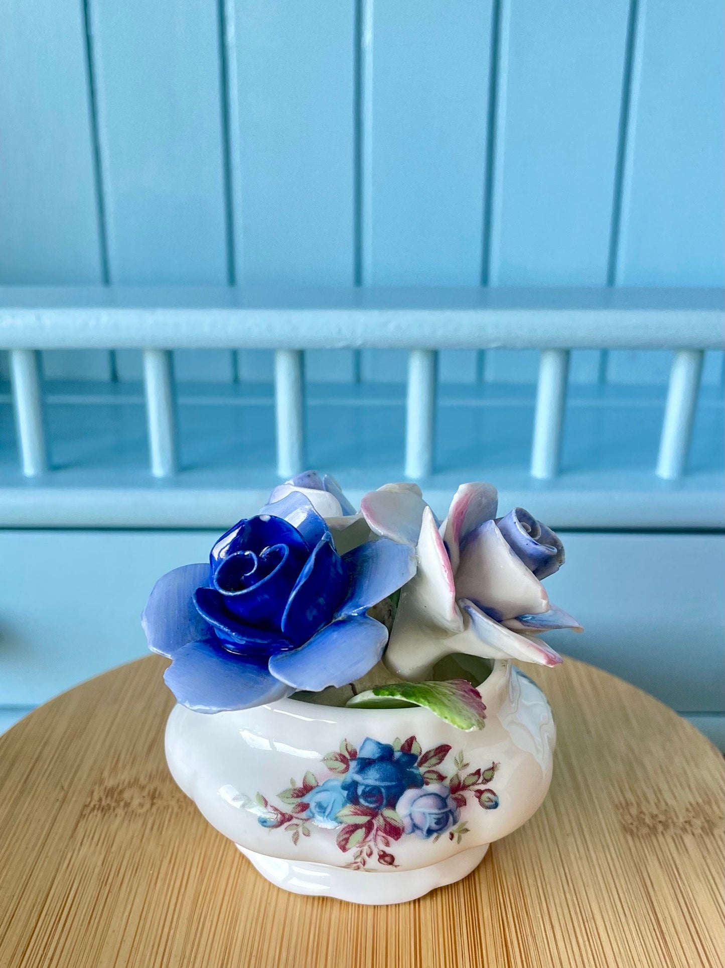 Rare Royal Albert Moonlight Rose Porcelain Flower Bouquet |