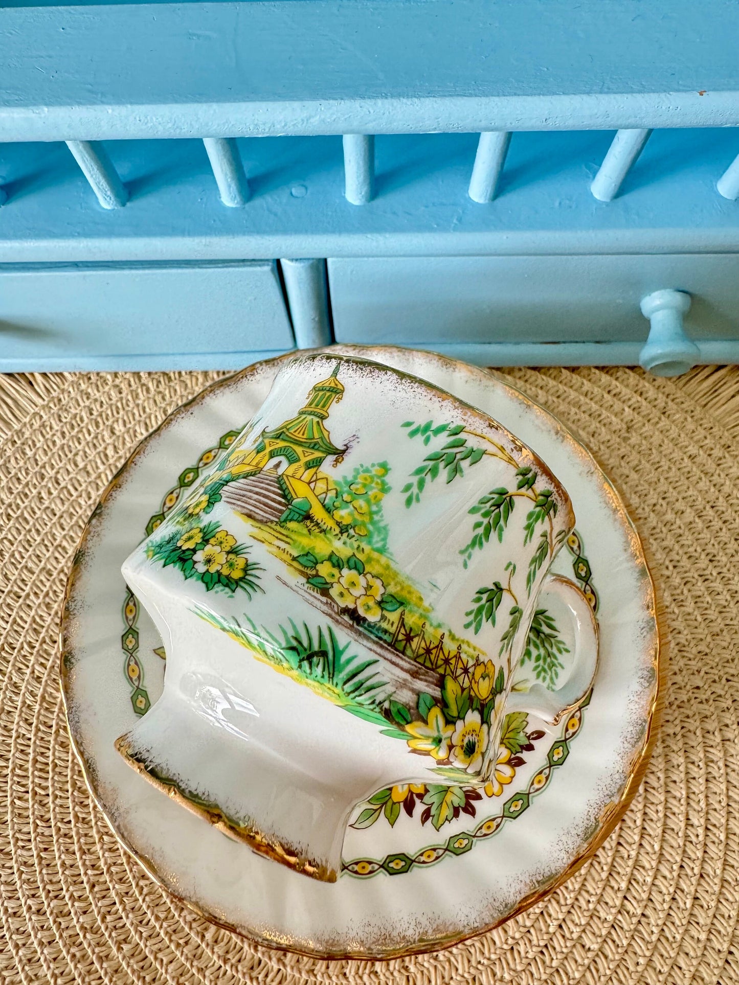 Vintage Elizabethan Staffordshire