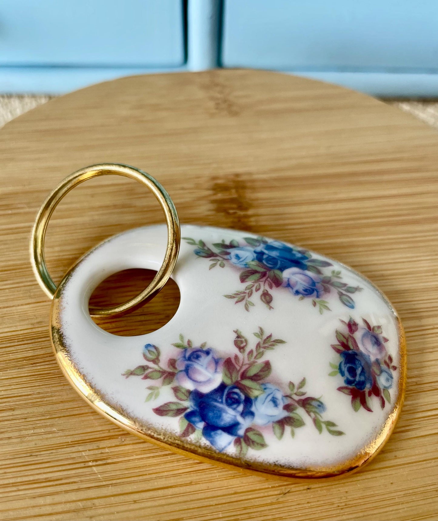 Very Rare Find Vintage Royal Albert 'Moonlight Rose'  Golden
