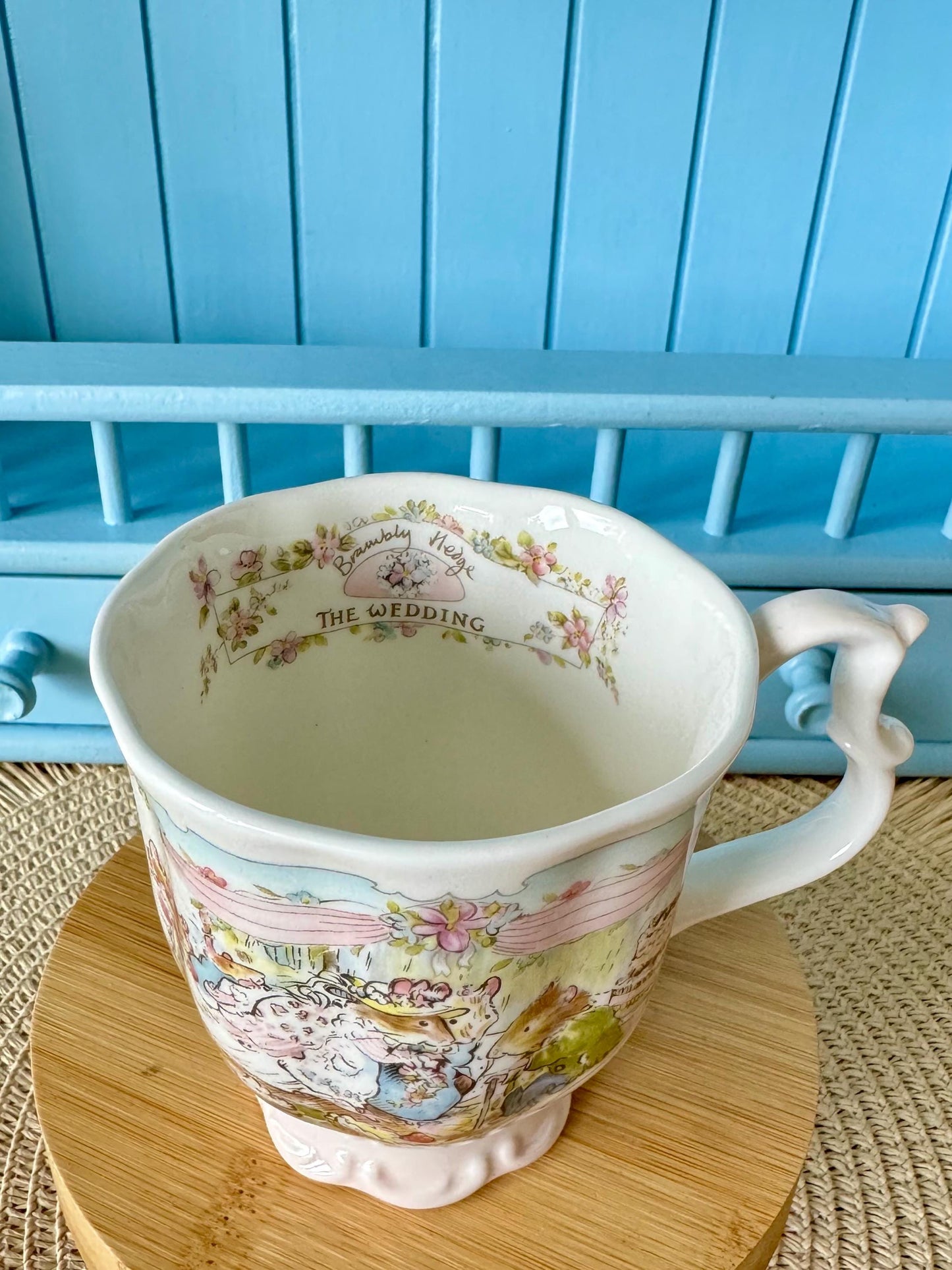 Mint Vintage Royal Doulton "Brambly Hedge" The Wedding Beake