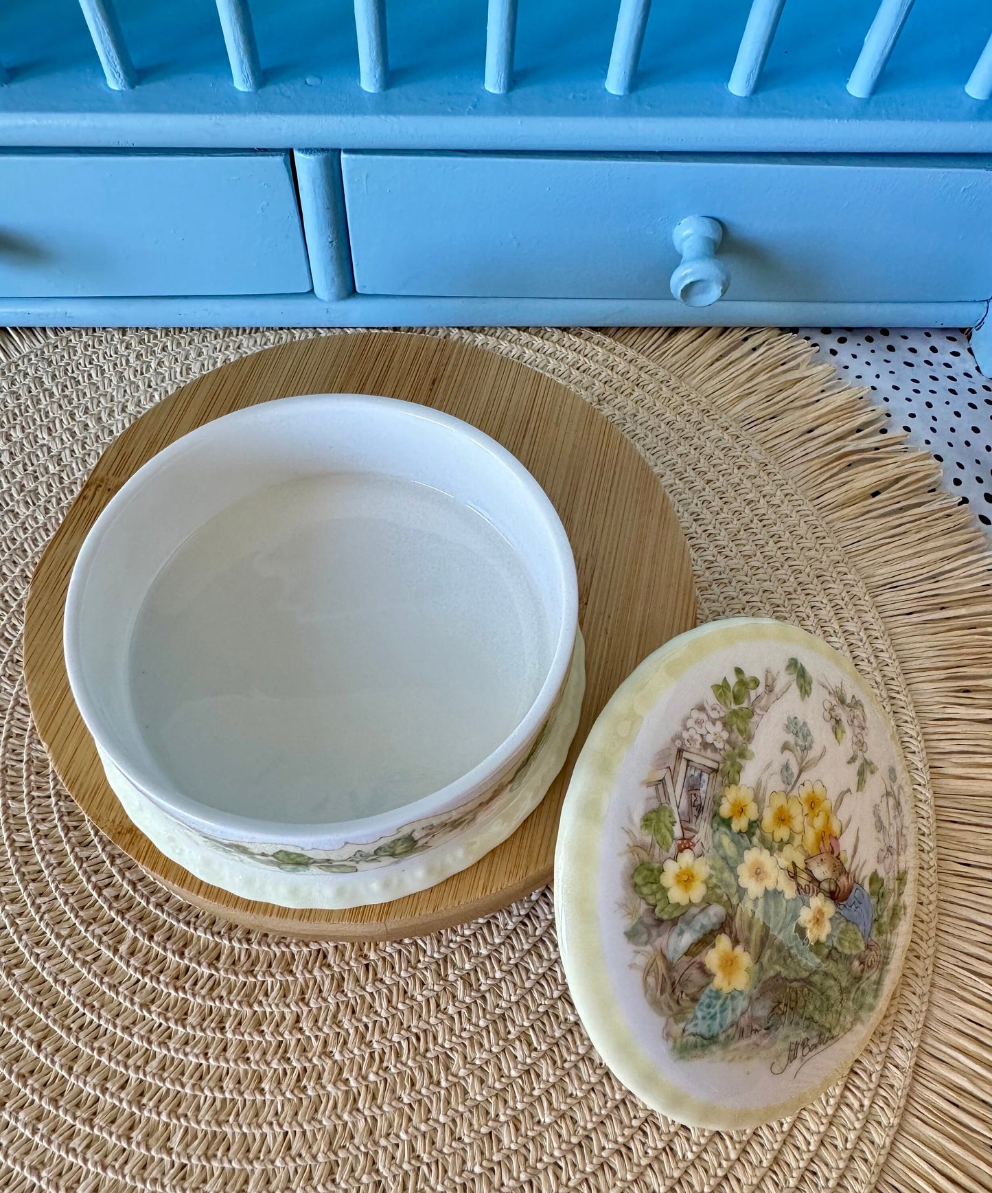 Vintage Royal Doulton "Brambly Hedge"  Spring Trinket Box