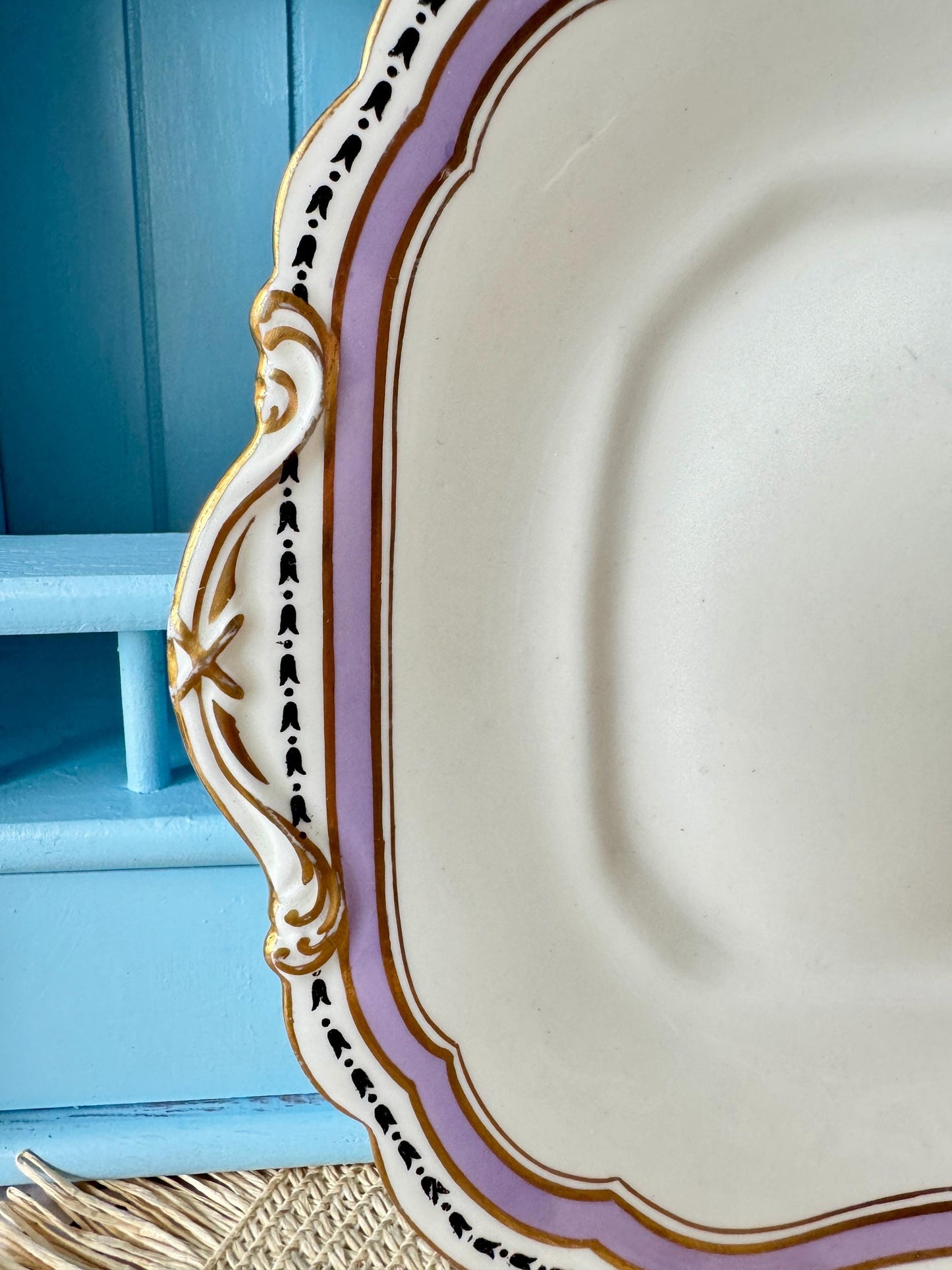 Set of 4 Rare Vintage Aynsley Trio's