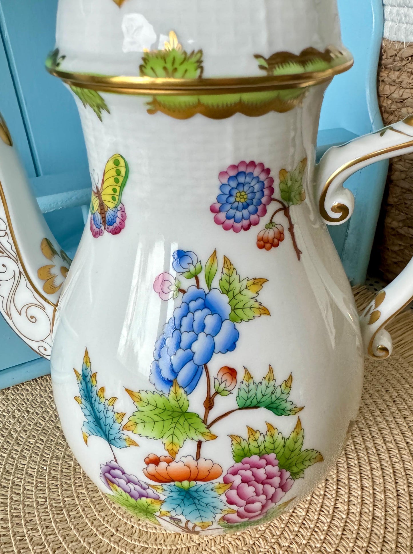 Hard to Find Vintage Herend ‘Queen Victoria’ Large CoffeePot