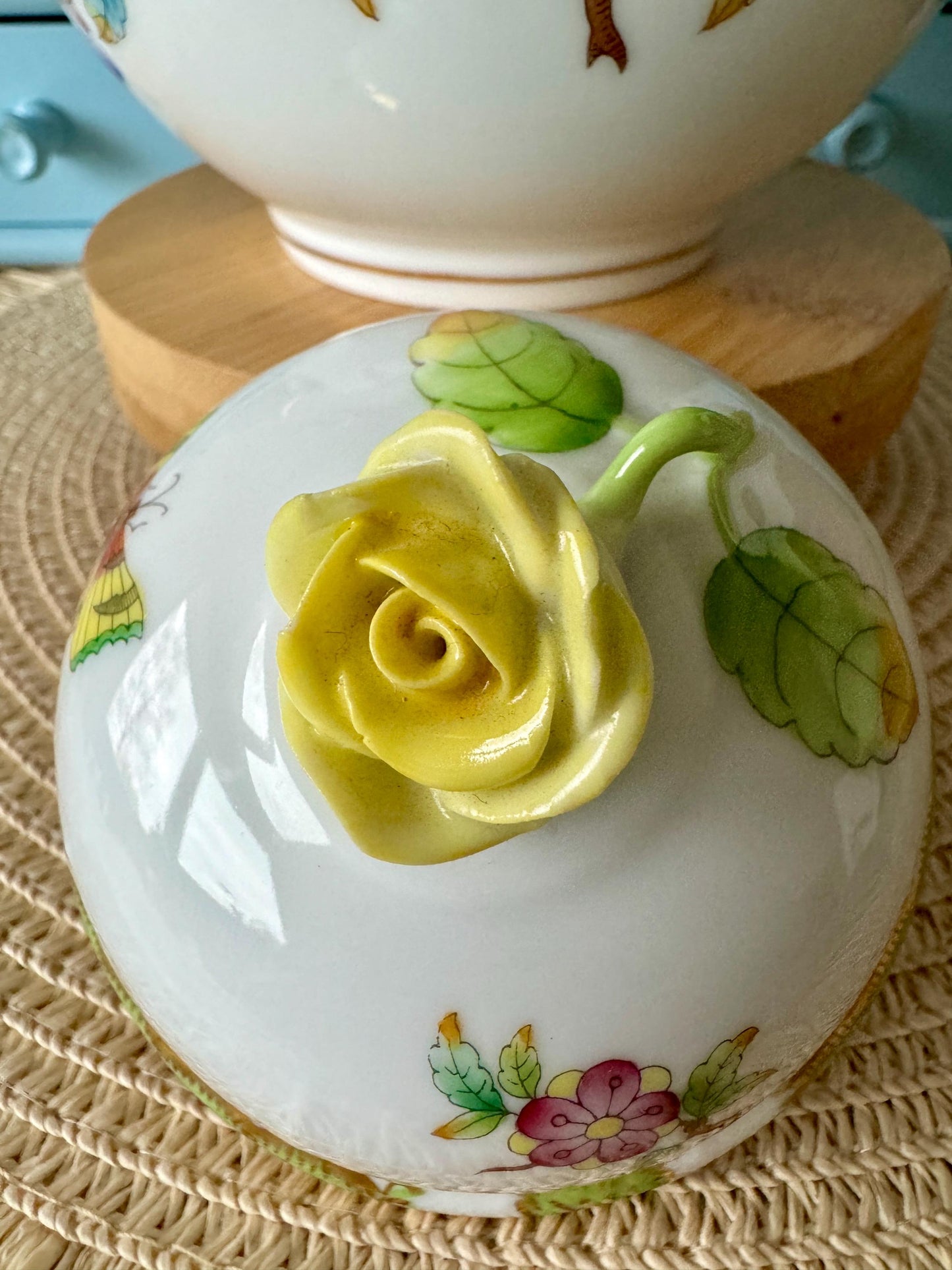 Hard to Find Vintage Herend ‘Queen Victoria’ Large CoffeePot