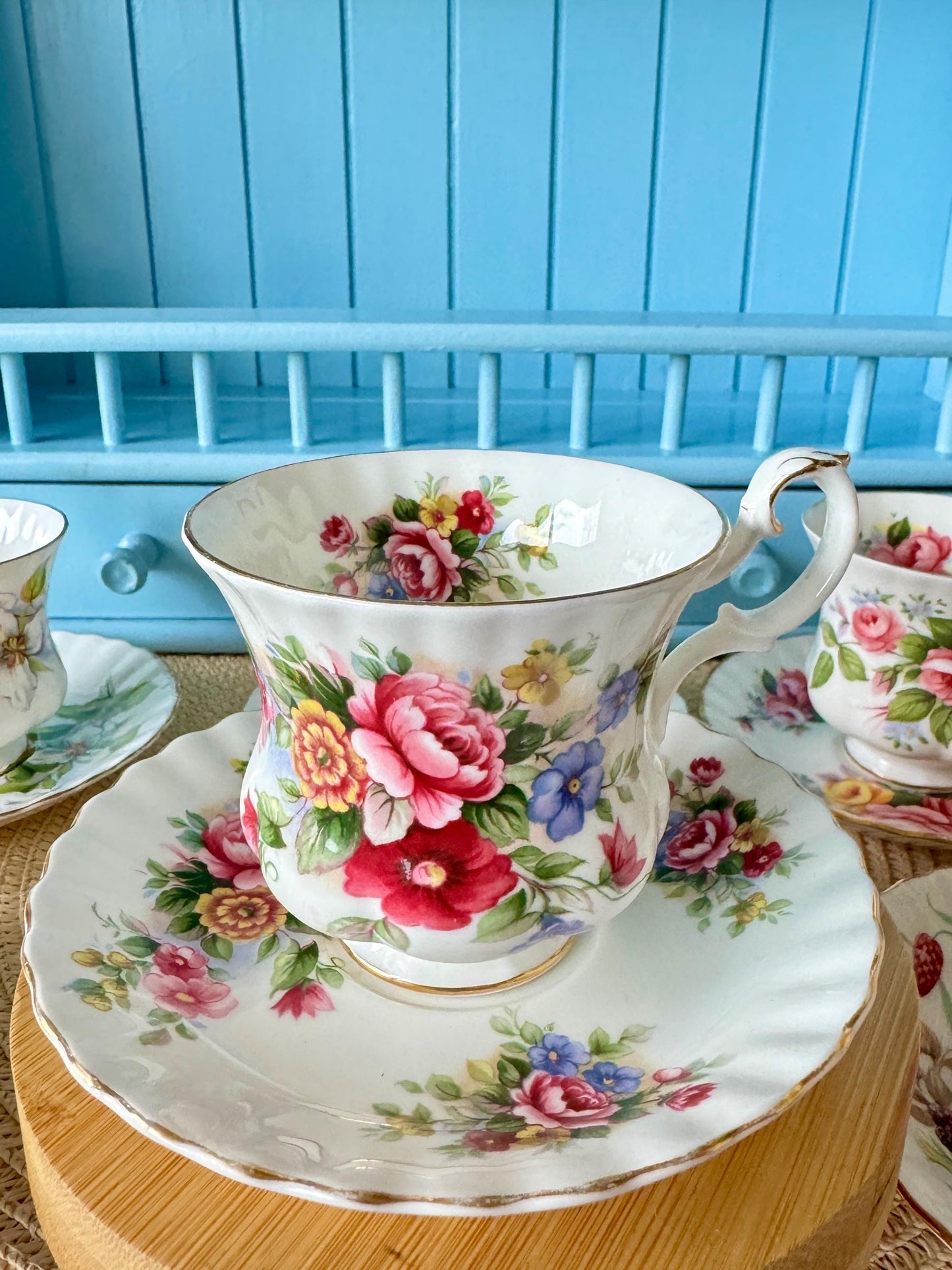 Set of 6 Vintage Royal Albert Coffee Cups and Saucers
