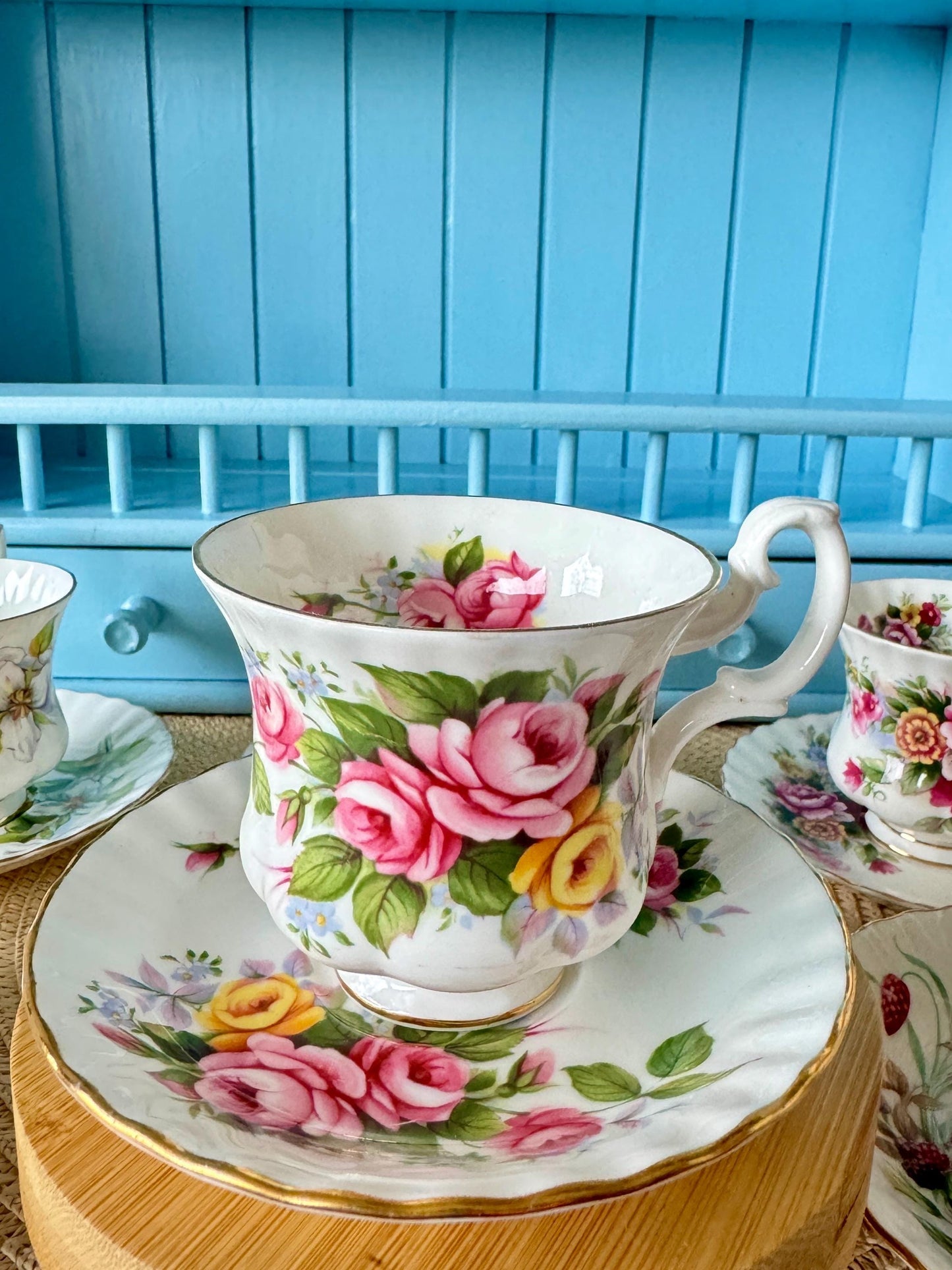 Set of 6 Vintage Royal Albert Coffee Cups and Saucers