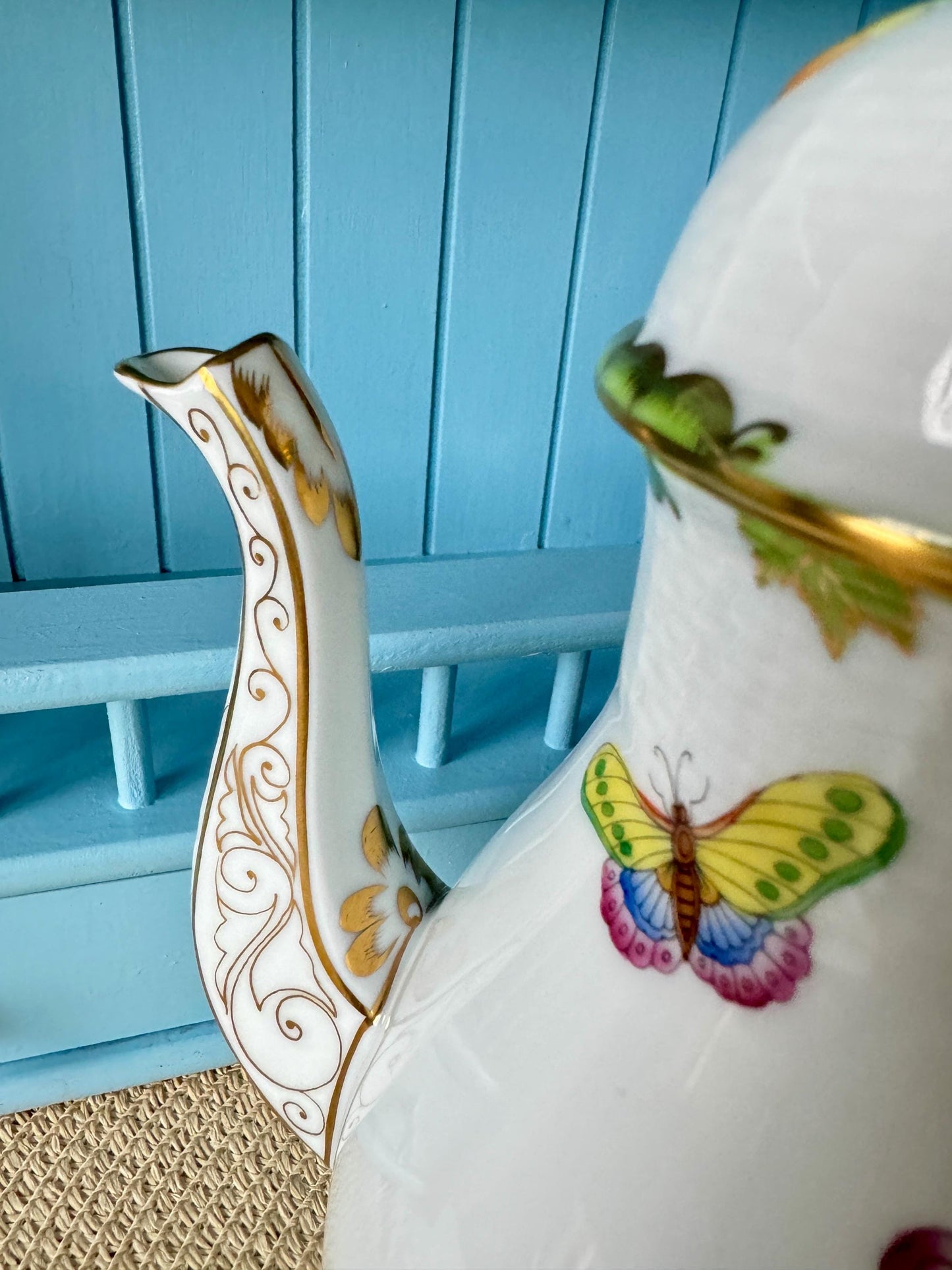 Hard to Find Vintage Herend ‘Queen Victoria’ Large CoffeePot