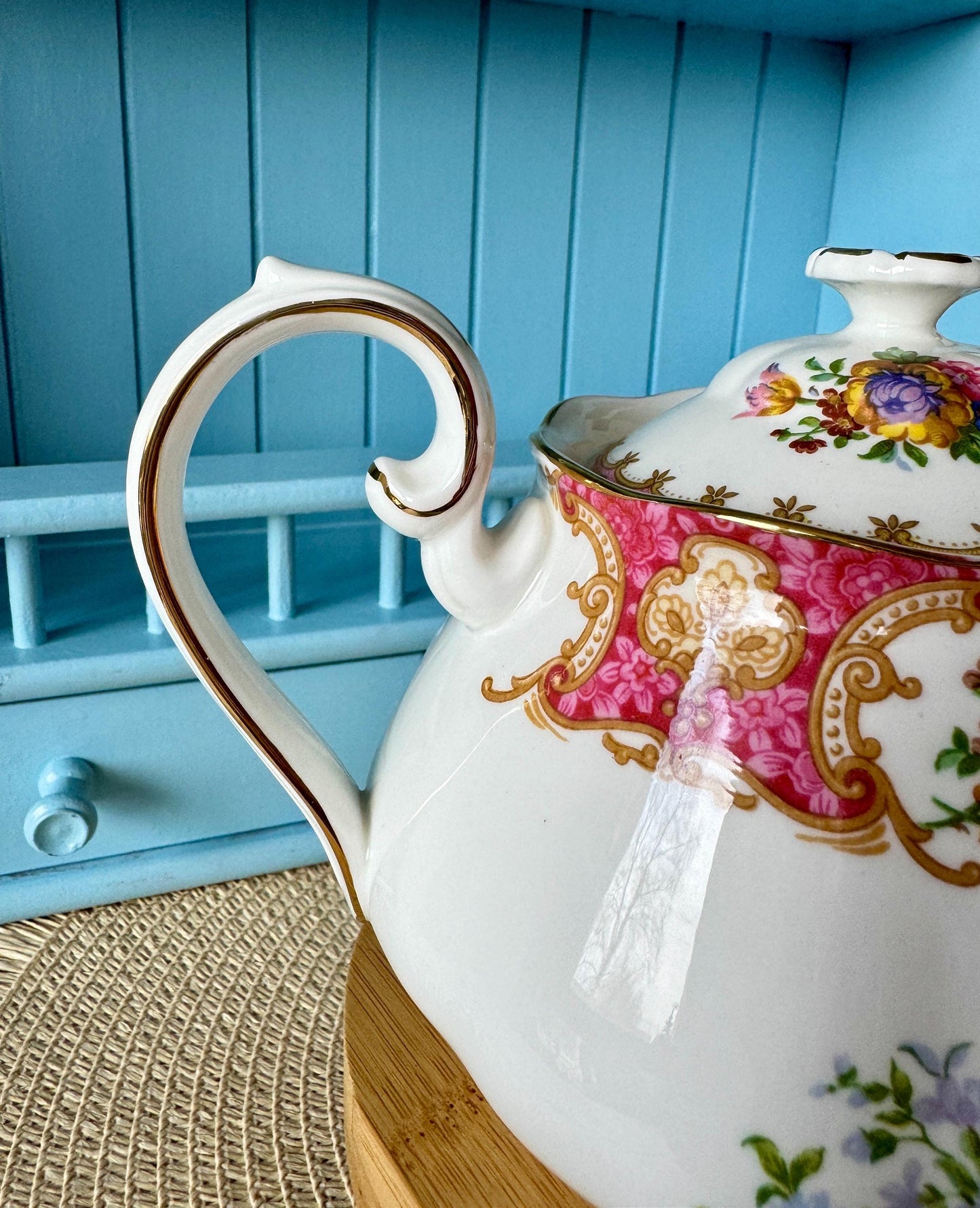 Rare Vintage Royal Albert Lady Carlyle Teapot