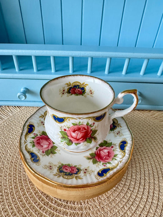 Vintage Queens Teacup and Saucer