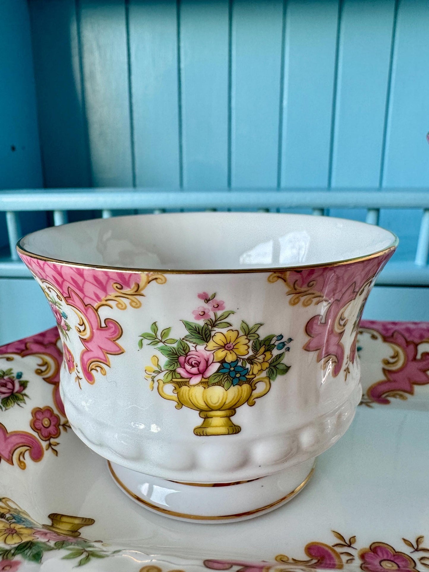 Very Hard to Find Vintage Queens Rosina Bone China Sugar and