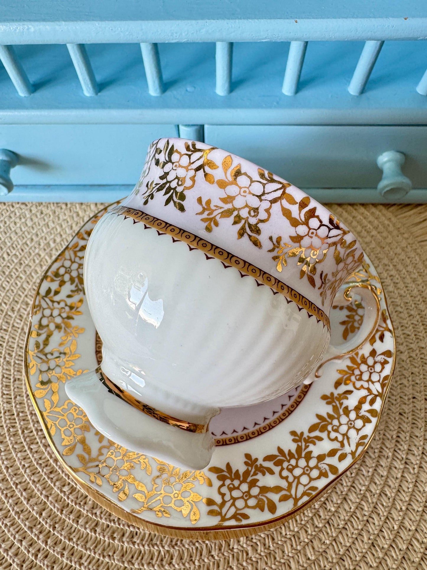 Vintage Elizabethan Fine Bone China Tea Cup and Saucer - Pin