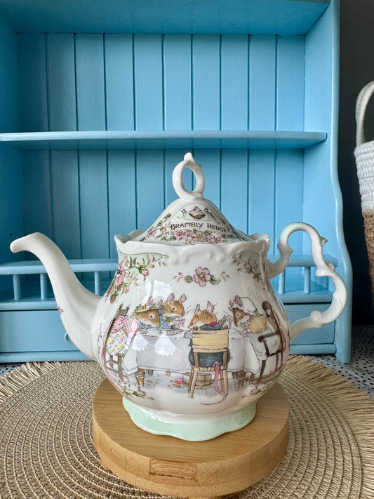 Hard to Find Vintage Royal Doulton 'Tea Service' TeaPot