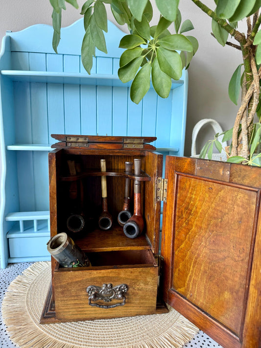 Antique 1920s Oak Pipe Cabinet with 6 Original Pipes & Key