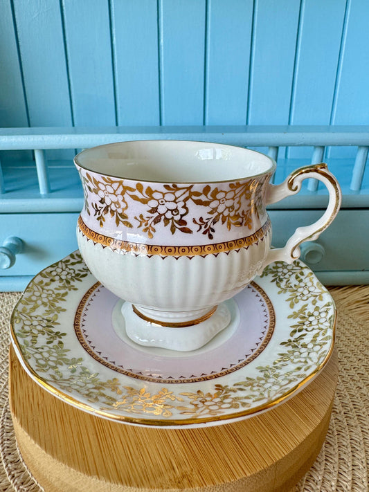 Vintage Elizabethan Fine Bone China Tea Cup and Saucer - Pin