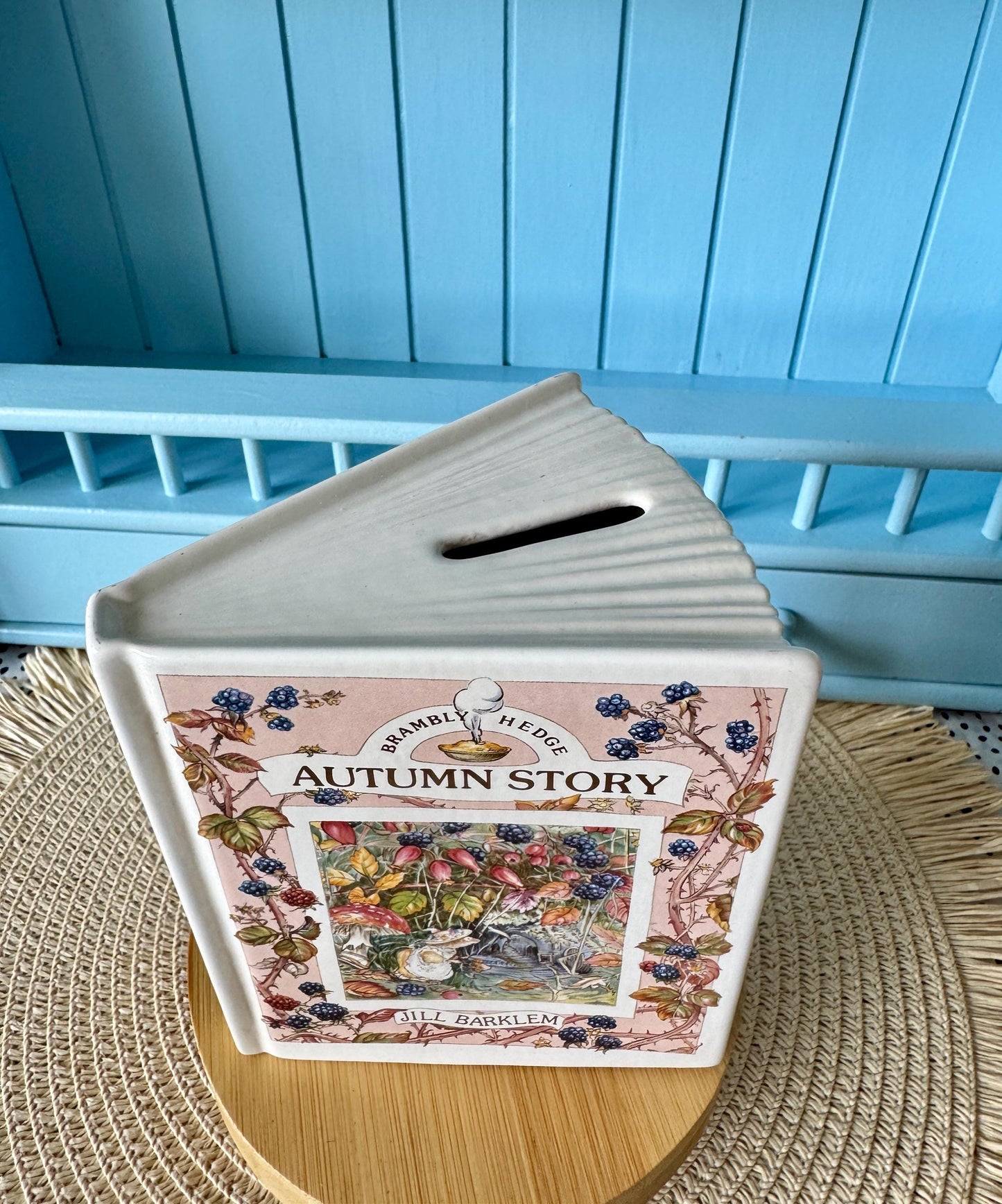 Vintage Royal Doulton "Brambly Hedge"  Autumn Savings Book
