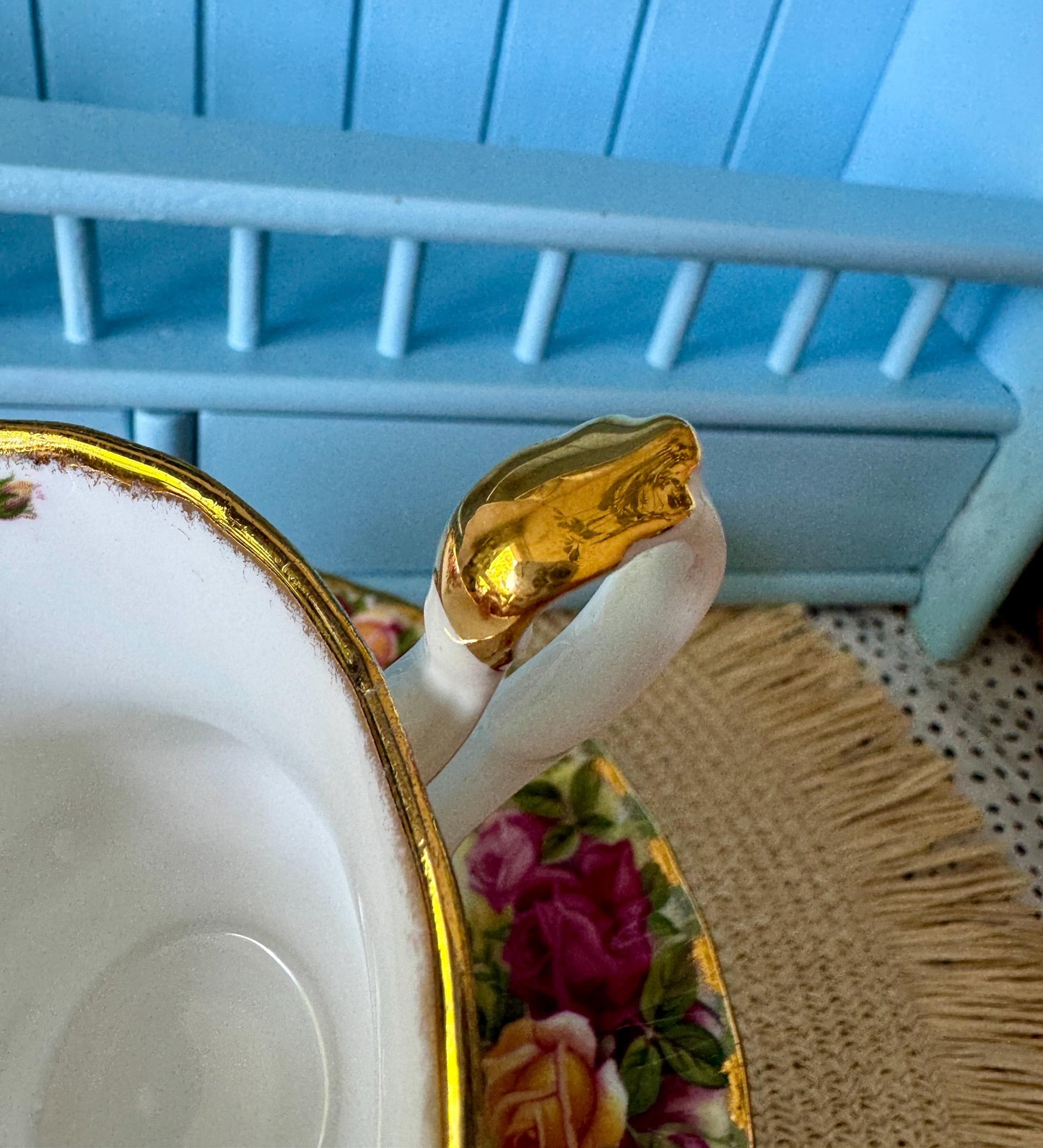 Vintage Royal Albert Old Country Roses Teacup & Saucer | Mon