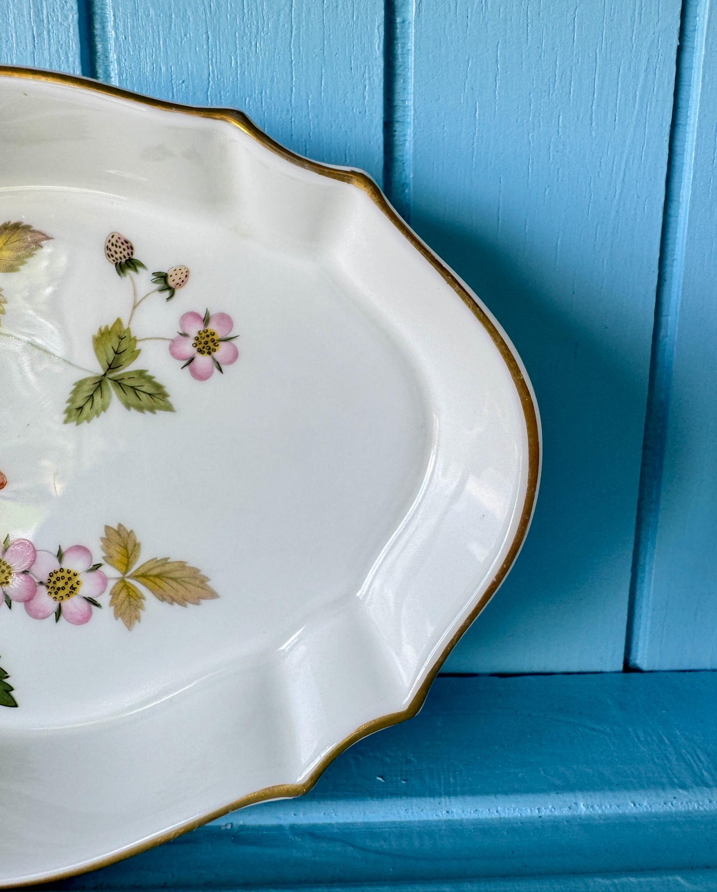 Vintage Wedgwood Wild Strawberry Collection